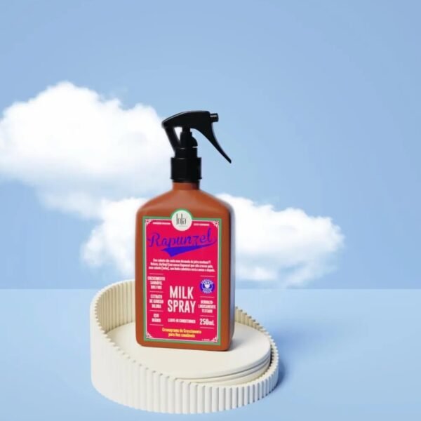 سبراي  يترك على الشعر لمنع شيخوخة الشعره Leave in Milk spray 250ml